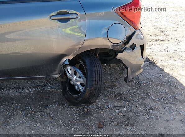 3N1CE2CP8JL353984 2018 NISSAN VERSA NOTE Silver Vista del cuadro de instrumentos