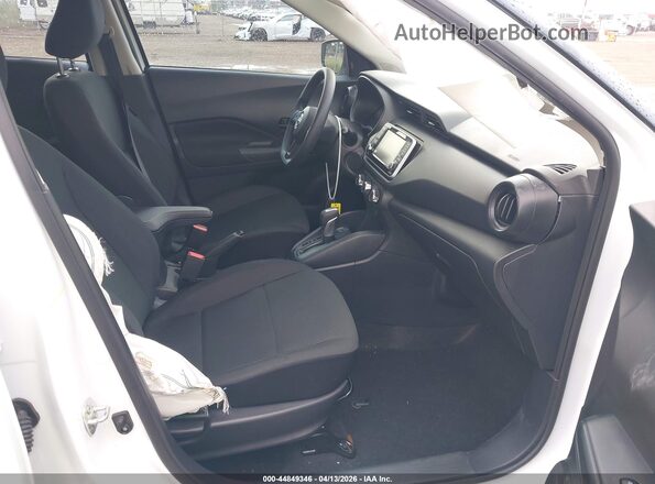 3N1CP5BV0SL499518 2025 NISSAN KICKS PLAY Белый Вид салона спереди