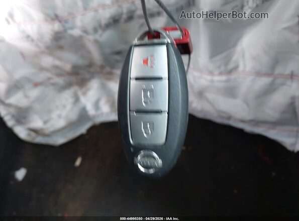 3N1CP5BV2LL485332 2020 NISSAN KICKS Серебряный Вид панели приборов