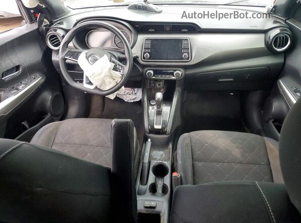 3N1CP5CU0JL531064 2018 NISSAN KICKS Черный Вид панели приборов
