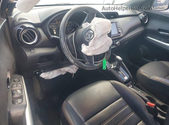 3N1CP5CU3KL511523 2019 NISSAN KICKS Черный Вид панели приборов