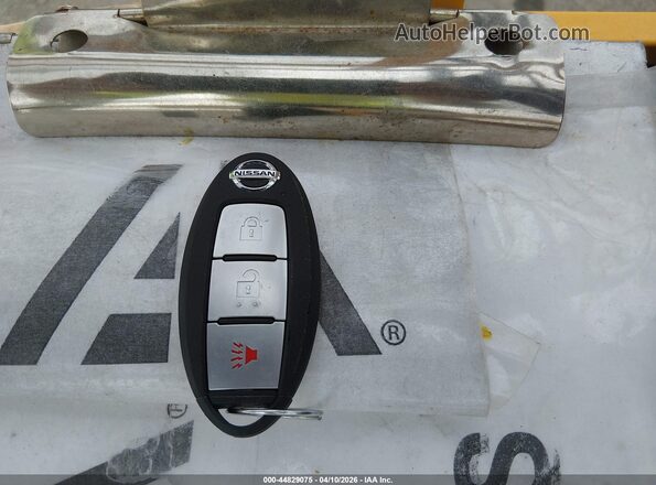 3N1CP5CU5KL562196 2019 NISSAN KICKS Черный Вид панели приборов