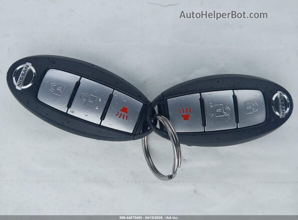 3N1CP5CU6KL517042 2019 NISSAN KICKS Серебряный Вид панели приборов