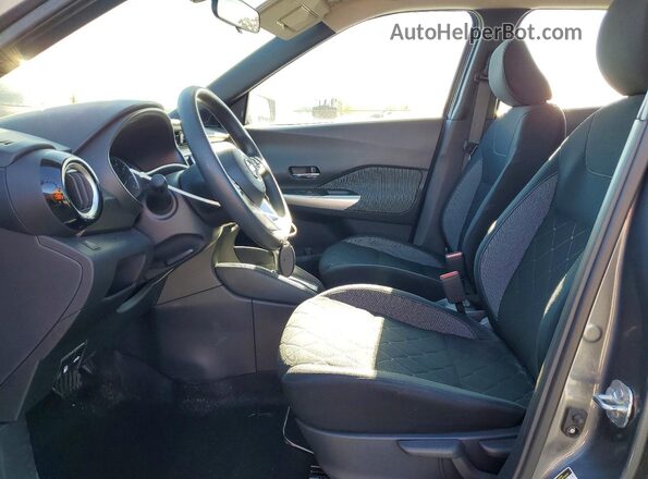 3N1CP5CUXJL528639 2018 NISSAN KICKS Gray Widok wnętrza z przodu
