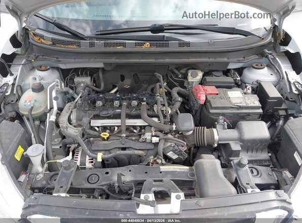 3N1CP5CUXKL509770 2019 NISSAN KICKS Серебряный Вид сзади