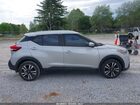 2019 Nissan Kicks Sv Серебряный vin: 3N1CP5CUXKL509770