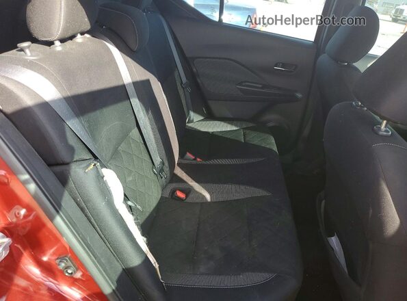 3N1CP5CV0LL575058 2020 NISSAN KICKS Red Rear interior view