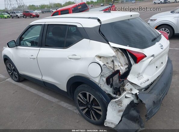 3N1CP5CV4LL545741 2020 NISSAN KICKS Белый Вид задней части салона
