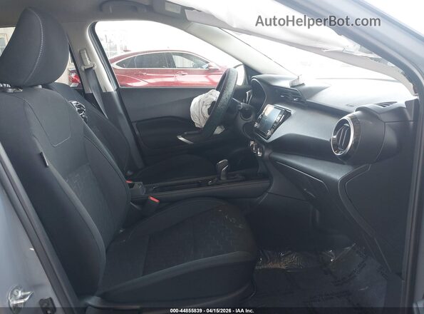 3N1CP5CV5RL504589 2024 NISSAN KICKS Gray Սալոնի դիմացի տեսք