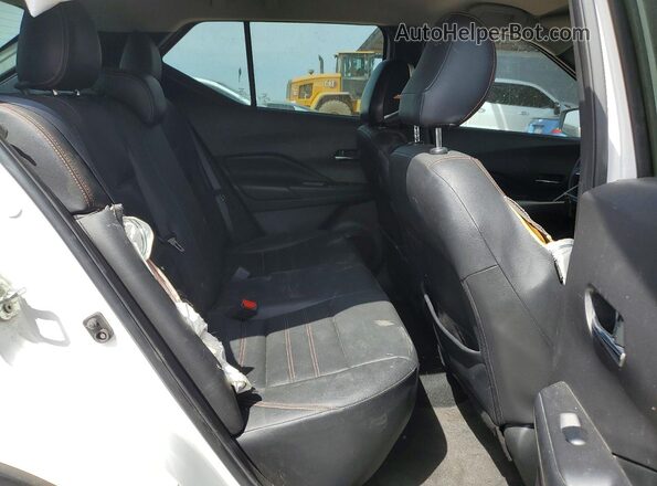 3N1CP5DV2LL531089 2020 NISSAN KICKS White Vista interior trasera