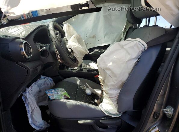 3N1CP5DV2RL471078 2024 NISSAN KICKS Серый Вид салона спереди