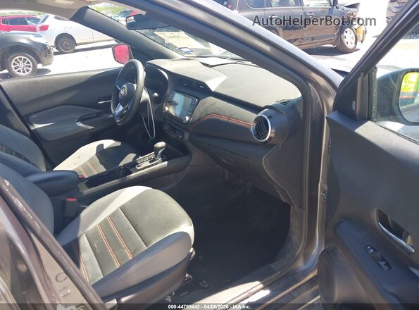 3N1CP5DV4PL533044 2023 NISSAN KICKS Gray Vista interior delantera