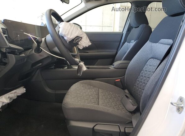 3N8AP6CB1TL379893 2026 NISSAN KICKS Белый 