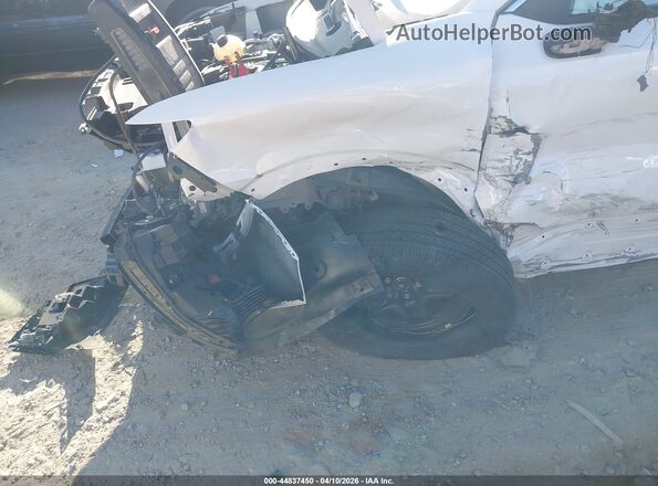 3N8AP6CE6TL321093 2026 NISSAN KICKS White Vista frontal