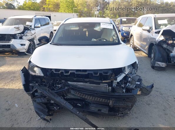 3N8AP6CE6TL321093 2026 NISSAN KICKS White Vista del cuadro de instrumentos