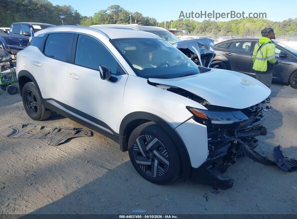 3N8AP6CE6TL321093 2026 NISSAN KICKS White Delantero derecho