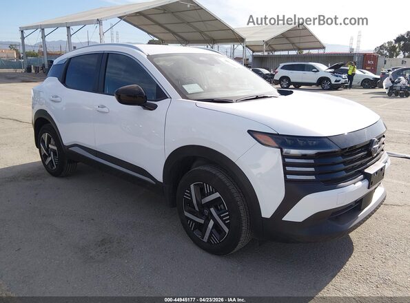 3N8AP6CE8TL306871 2026 NISSAN KICKS White Delantero derecho