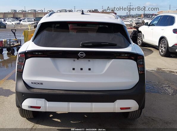 3N8AP6CE8TL306871 2026 NISSAN KICKS White 