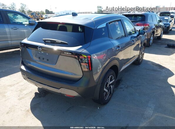3N8AP6CE9TL333531 2026 NISSAN KICKS Серый Задняя правая четверть