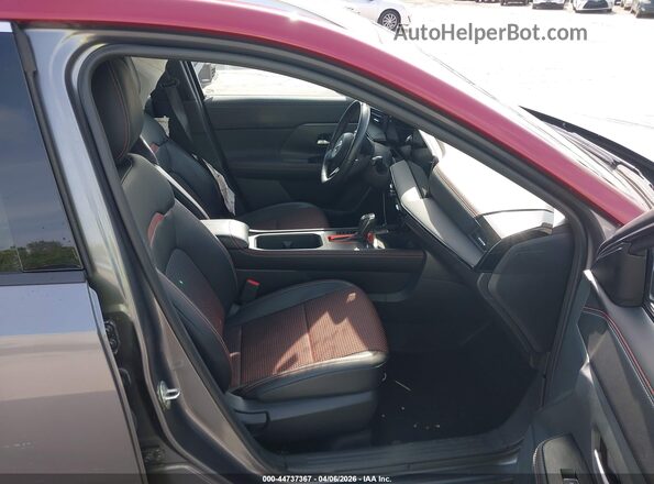 3N8AP6DA8SL304726 2025 NISSAN KICKS Gray Вид салону спереду
