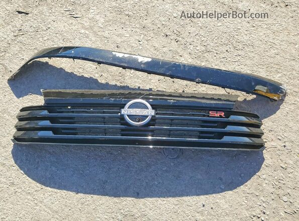 3N8AP6DAXTL320315 2026 NISSAN KICKS Black Vista de la etiqueta del VIN