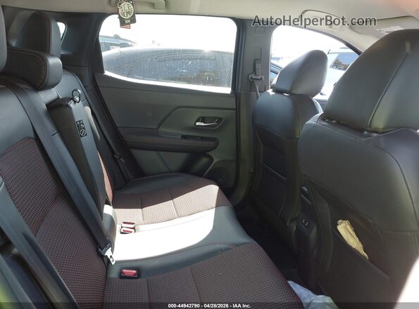 3N8AP6DB6SL364965 2025 NISSAN KICKS Black VIN კოდის სტიკერის ხედი