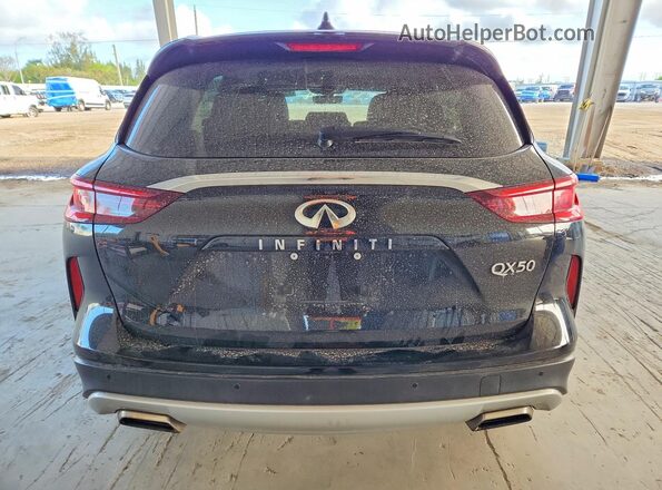 3PCAJ5BA8RF103010 2024 INFINITI QX50 Black Widok z tyłu