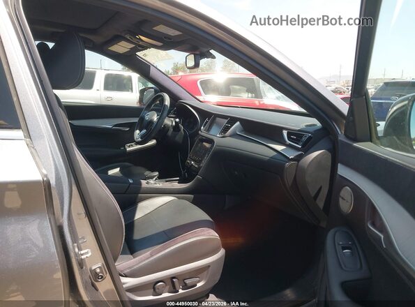 3PCAJ5M15KF145475 2019 INFINITI QX50 Gray Вид салону спереду