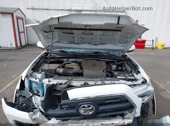 3TMBZ5DN5HM007973 2017 TOYOTA TACOMA White Widok z tyłu