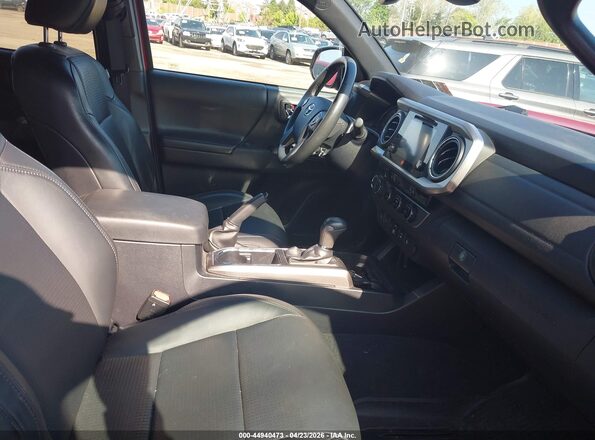 3TMGZ5AN2JM136205 2018 TOYOTA LIMITED Red Vista interior delantera