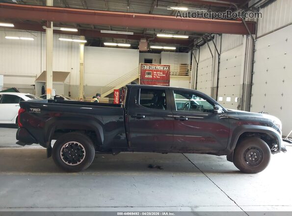 3TMLB5JN0RM084944 2024 TOYOTA TACOMA Gray Rear interior view