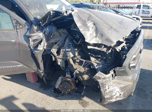3TMLB5JN3RM012118 2024 TOYOTA TACOMA Серый Вид спереди