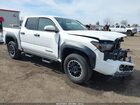 2024 Toyota Tacoma Trd Off Road White vin: 3TMLB5JN7RM040780