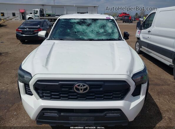3TYLB5JN5RT034139 2024 TOYOTA TACOMA White Սարքավորումների վահանակի տեսք