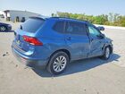 2018 Volkswagen Tiguan S Синий vin: 3VV1B7AX1JM021426
