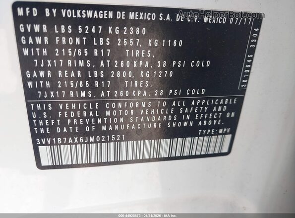 3VV1B7AX6JM021521 2018 VOLKSWAGEN TIGUAN Белый Вид подкапотного пространства