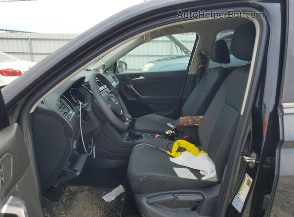 3VV1B7AX9MM019797 2021 VOLKSWAGEN TIGUAN Black Widok wnętrza z przodu