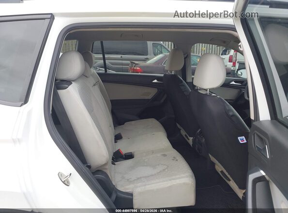 3VV1B7AX9MM024286 2021 VOLKSWAGEN TIGUAN White VIN կոդի պիտակի տեսք