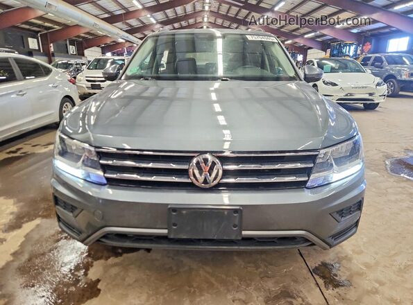 3VV2B7AX3LM139078 2020 VOLKSWAGEN TIGUAN Серый Вид спереди