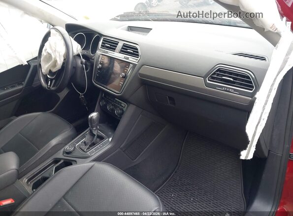 3VV2B7AX4KM012550 2019 VOLKSWAGEN TIGUAN Красный Вид салона спереди