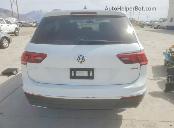 3VV2B7AX5LM020626 2020 VOLKSWAGEN TIGUAN White უკანა ხედი