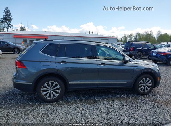 3VV2B7AX7JM078637 2018 VOLKSWAGEN TIGUAN Серый Вид задней части салона