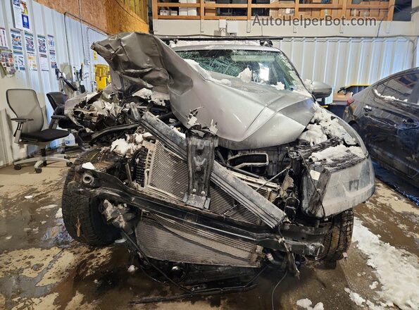 3VV2B7AX7KM137252 2019 VOLKSWAGEN TIGUAN Silver Widok z przodu