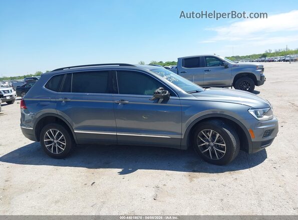 3VV2B7AX7LM088099 2020 VOLKSWAGEN TIGUAN Gray Вид задньої частини салону