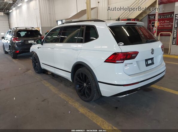 3VV2B7AX8LM136743 2020 VOLKSWAGEN TIGUAN White Trasero izquierdo