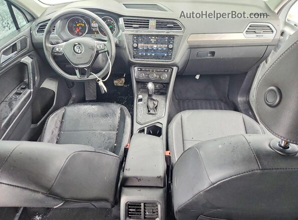 3VV3B7AX0LM091608 2020 VOLKSWAGEN TIGUAN White Vista del salpicadero