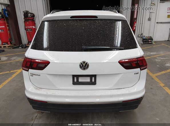 3VV3B7AX1JM033844 2018 VOLKSWAGEN TIGUAN Белый 
