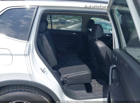 3VV3B7AX3LM074902 2020 VOLKSWAGEN TIGUAN Белый Вид наклейки с VIN-кодом