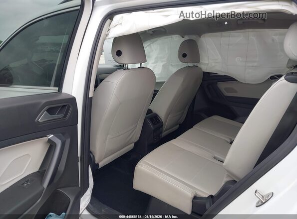 3VV3B7AX3MM031520 2021 VOLKSWAGEN TIGUAN Белый Вид наклейки с VIN-кодом