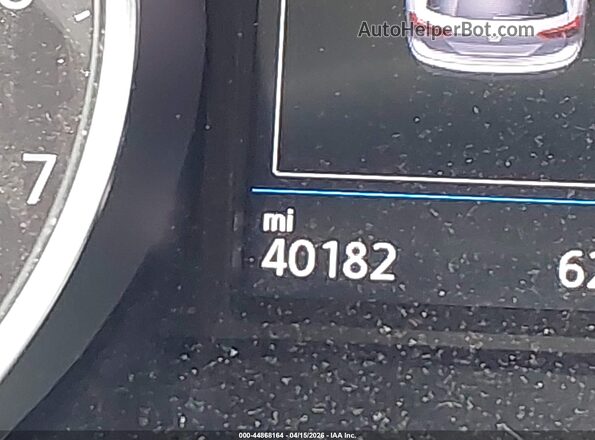3VV3B7AX3MM031520 2021 VOLKSWAGEN TIGUAN Белый Вид задних сидений
